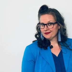 Meet your Posher, Julie